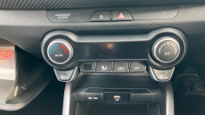 Kia Stonic 1.0T GDi 48V 98 GT-Line S 5dr DCT Petrol Estate